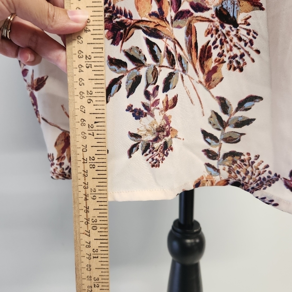 Andree by Unit flowy floral blouse size ML - Picture 6 of 10